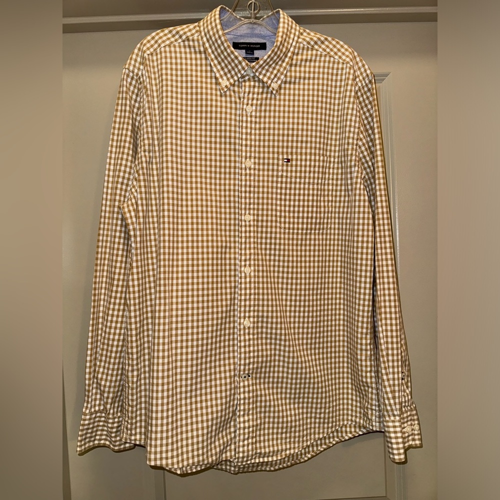 TOMMY HILFIGER Brown Plaid Gingham Button Down Shirt size M